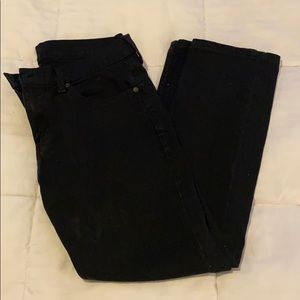 Black men’s Levi jeans